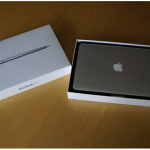 JUAL SECOND MacBook Air MD321 Fullset Garansi Murah