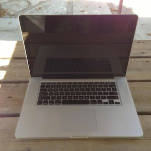 JUAL Second MACBOOK Pro 15 inch CORE i7 VGA 1GB Garansi Mulus